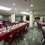 酒店 Virgen De Covadonga 3*
