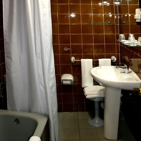 Virgen De Covadonga فندق