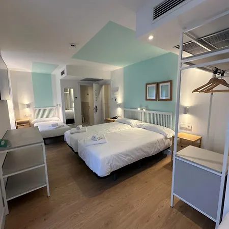 فندق Virgen De Covadonga