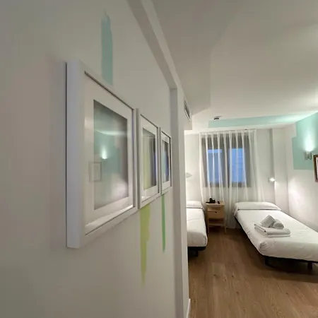 Hotel Virgen De Covadonga 3*