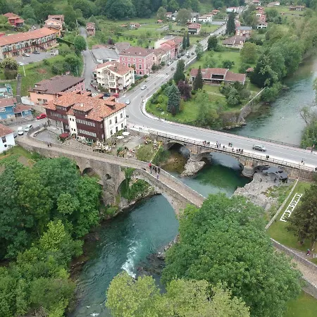 فندق Virgen De Covadonga 3*