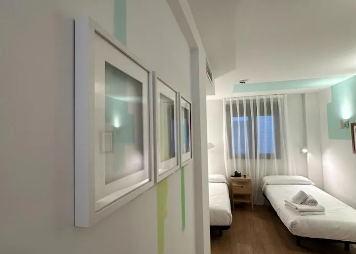 Hotel Virgen De Covadonga 3*