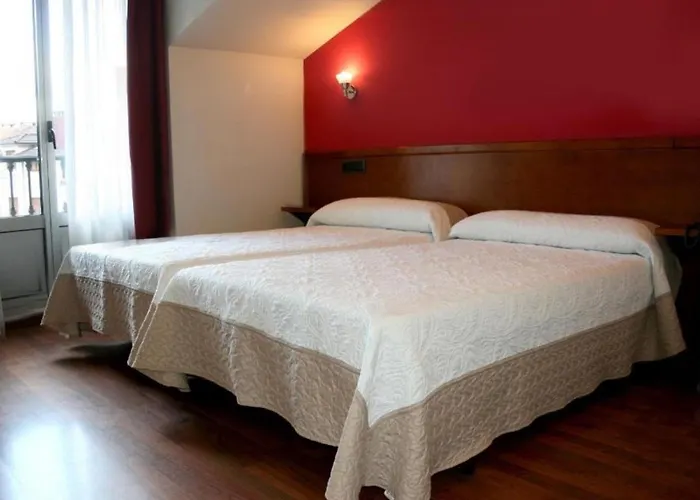 Virgen De Covadonga Hotel